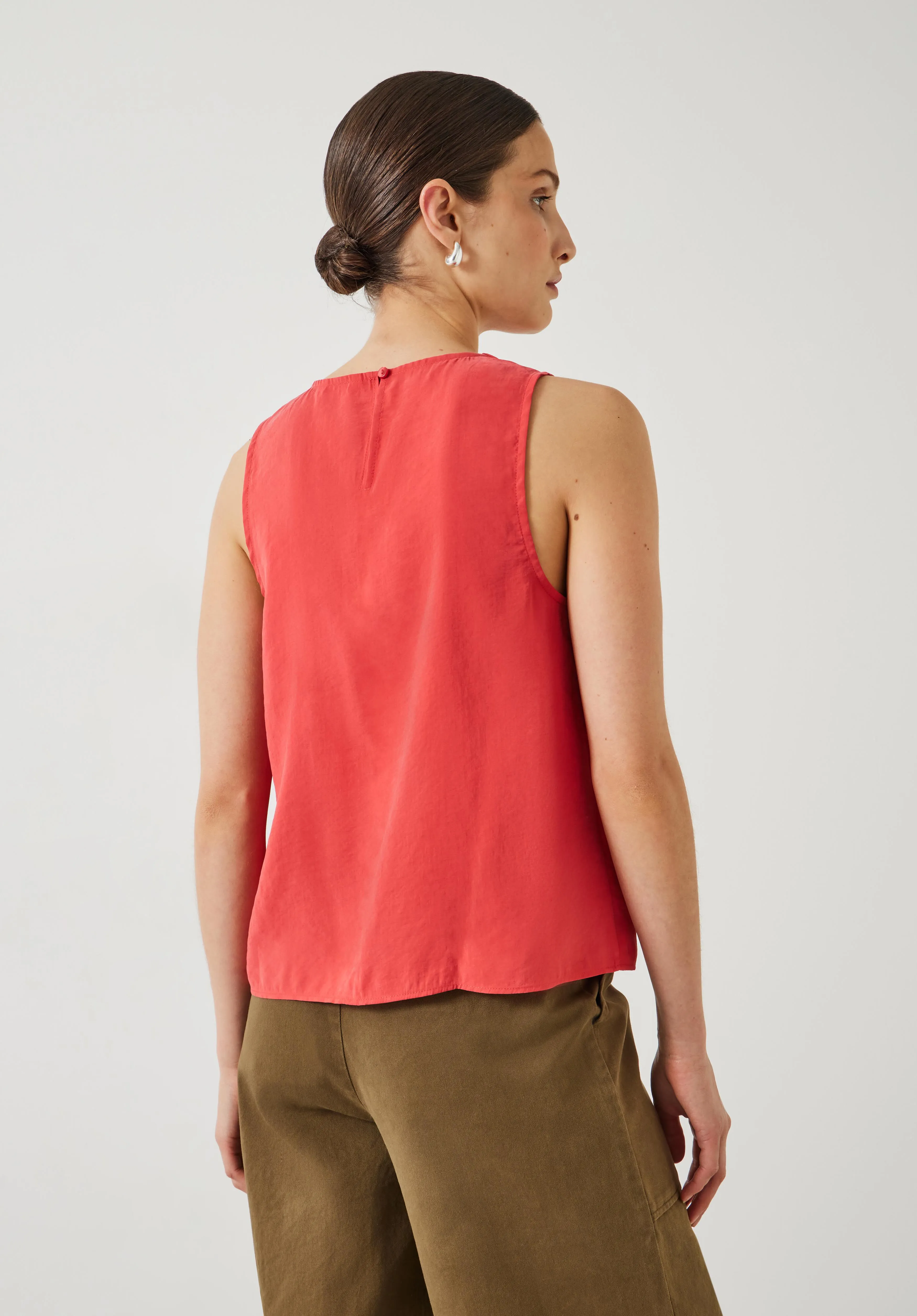 Alora Sleeveless Top