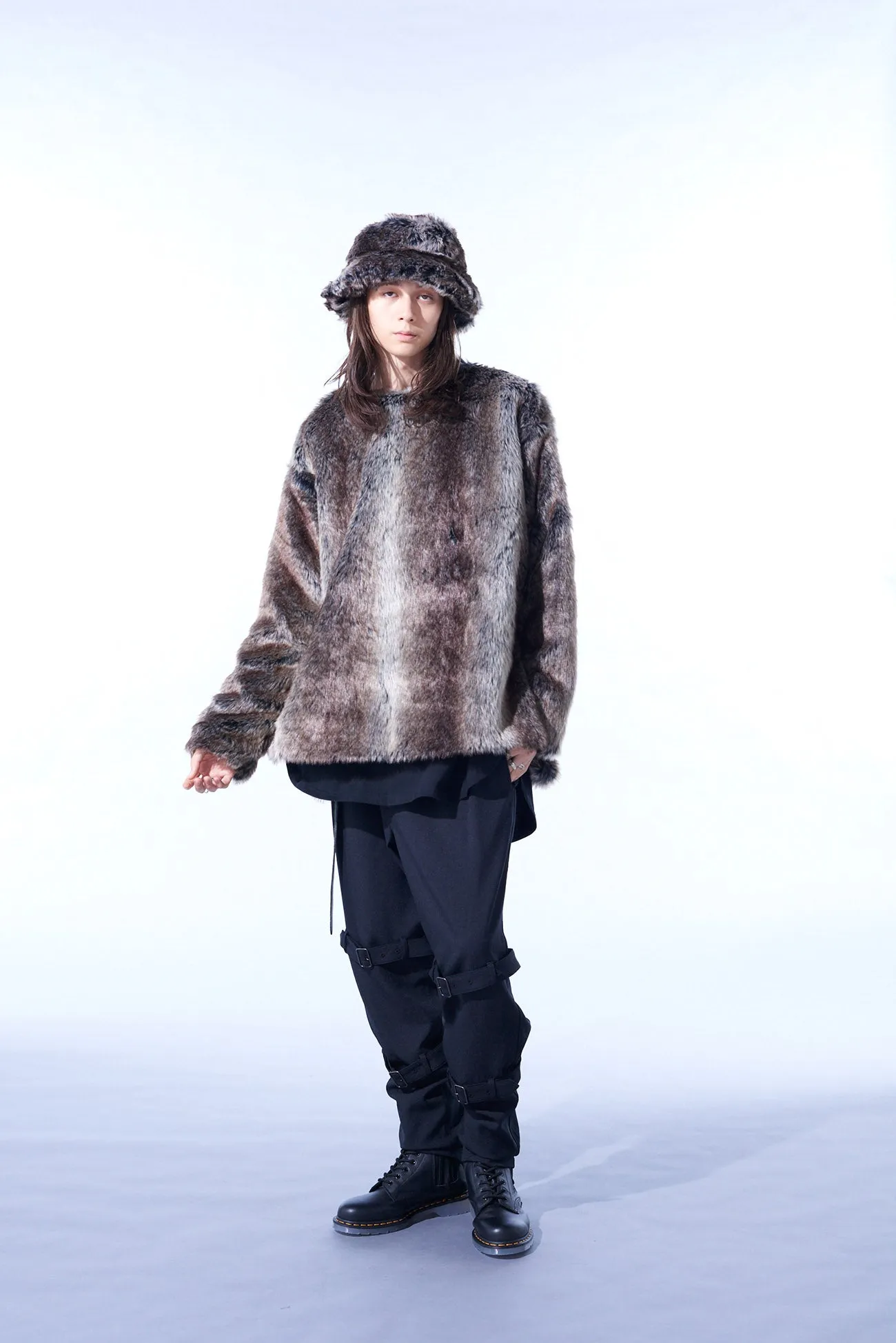 ANIMAL PATTERN ECO FUR CREW NECK PULLOVER