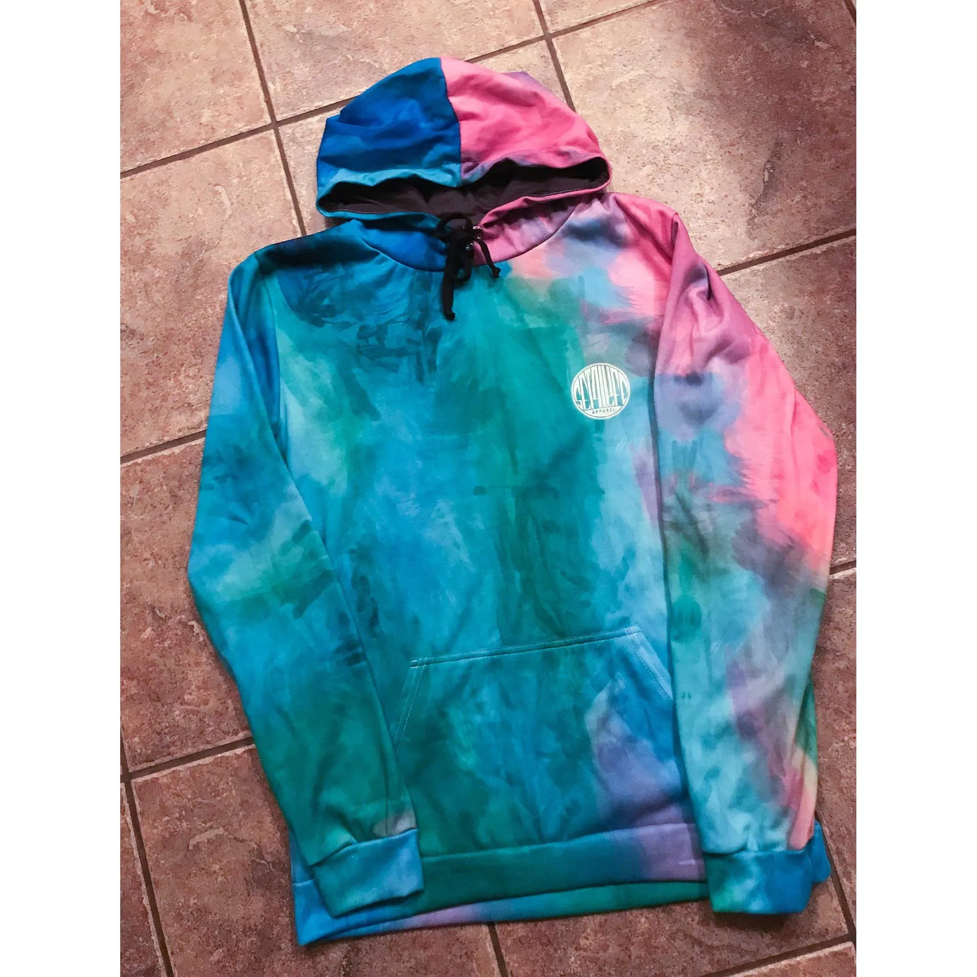 FLOAT HOODIE