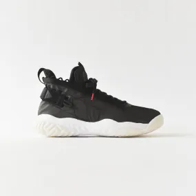 Jordan    nike air  proto-react