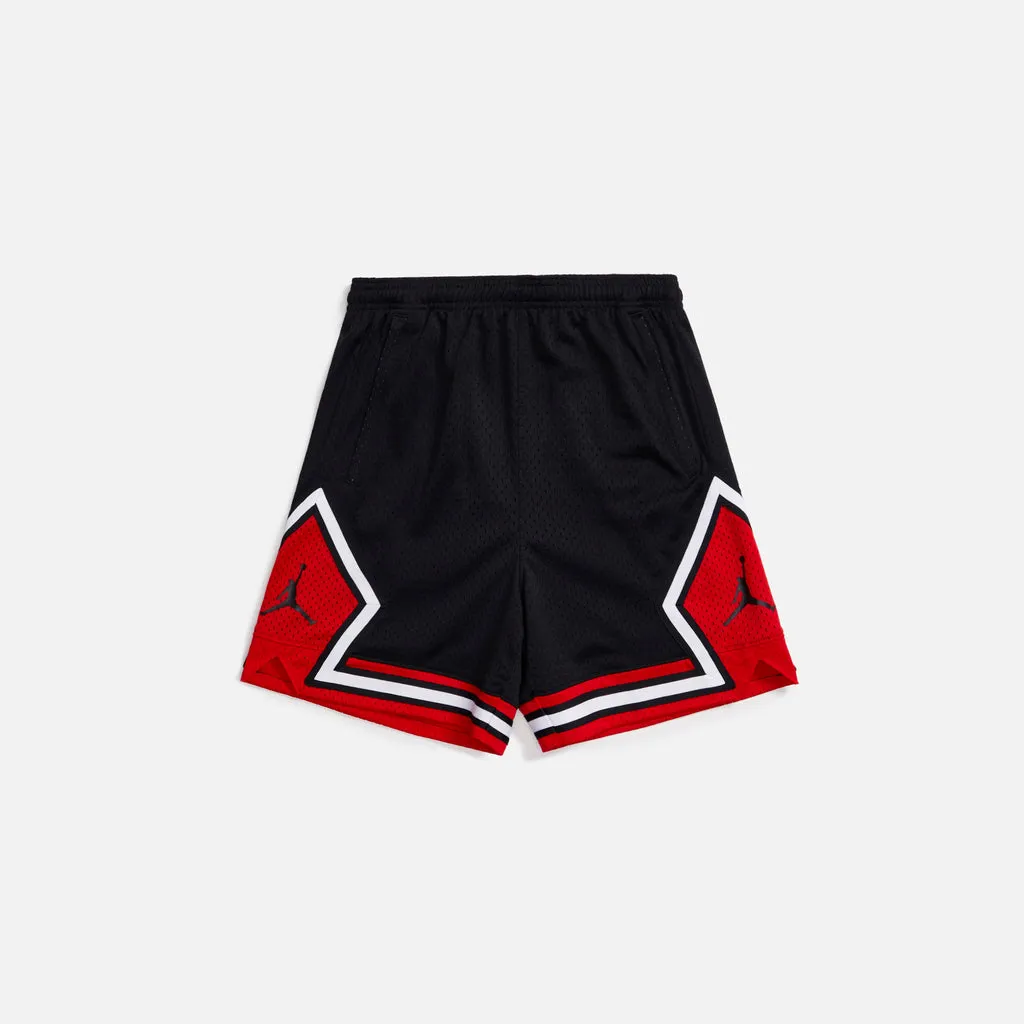 Jordan    nike air  wmns essential diamond short