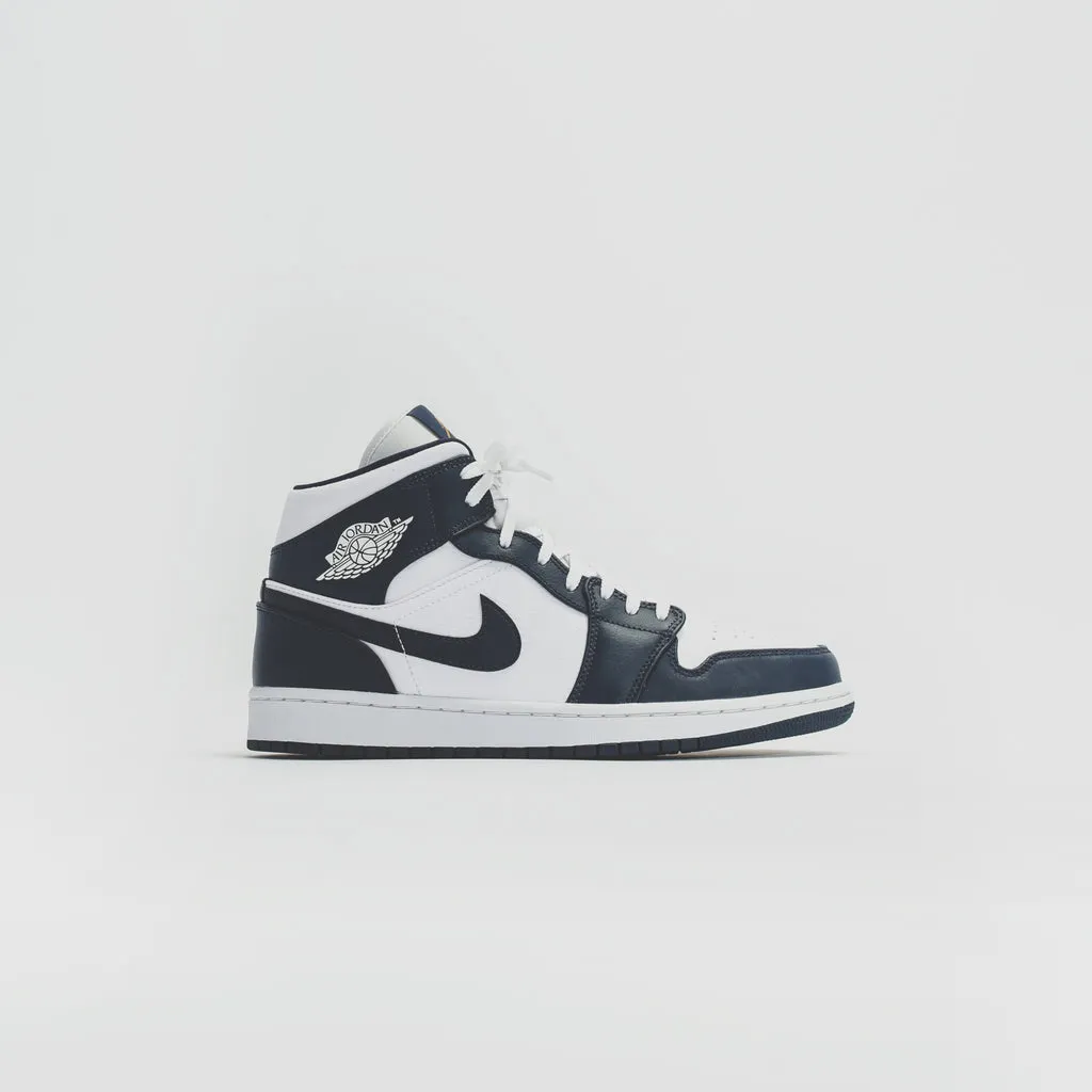 Jordan    nike wmns air  1 mid