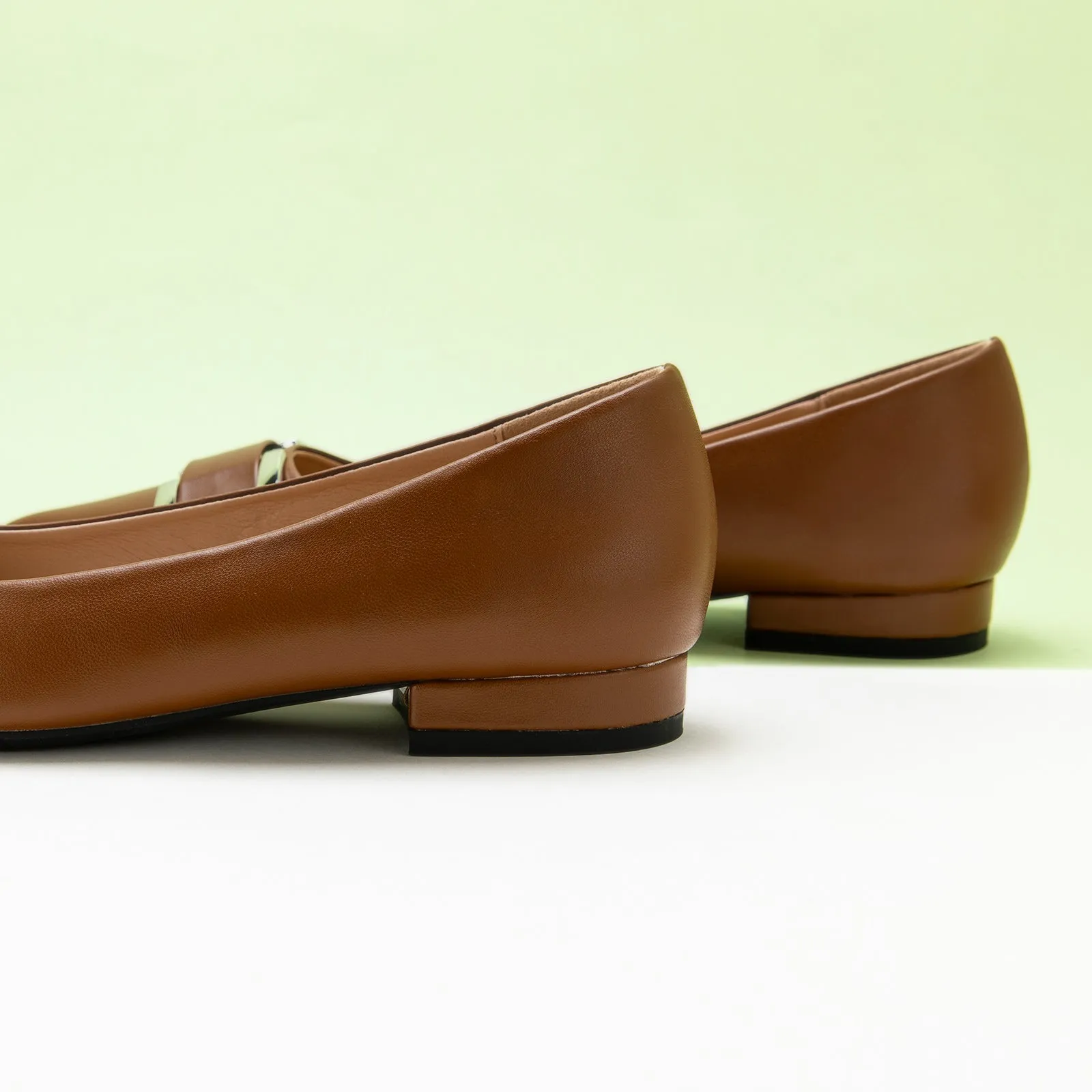 Metal Buckle Flats (Aida) Brown