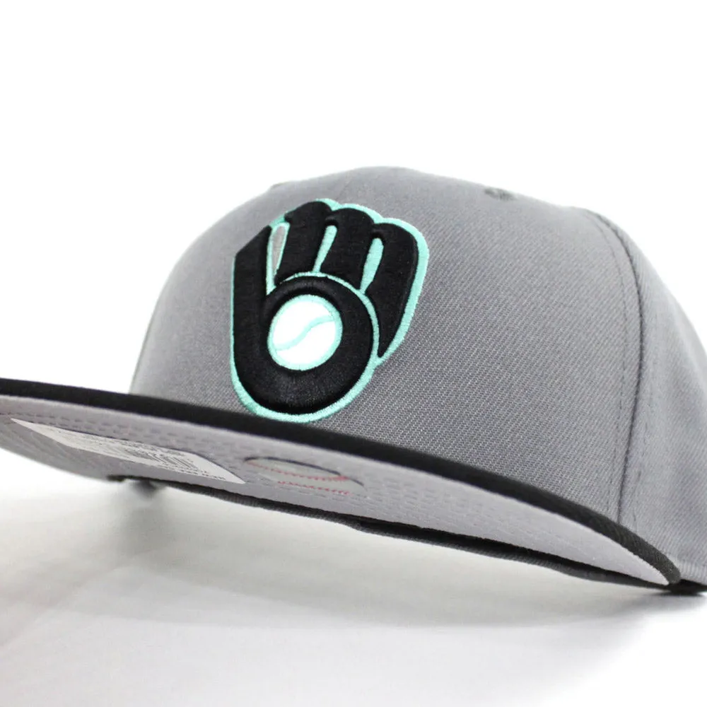 Milwaukee Brewers New Era 59Fifty Fitted Hat (Nike Air Max 95 Fresh Mint Gray Under Brim)