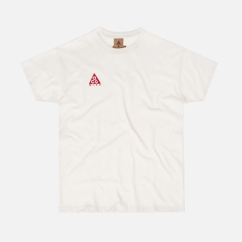 Nike     acg nrg tee