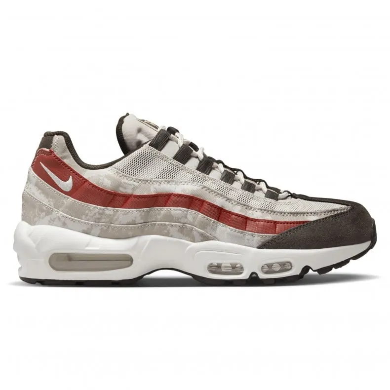 Nike Air Max 95 SE 'Social FC' (Light Bone/Summit White-Khaki-Dune Red)