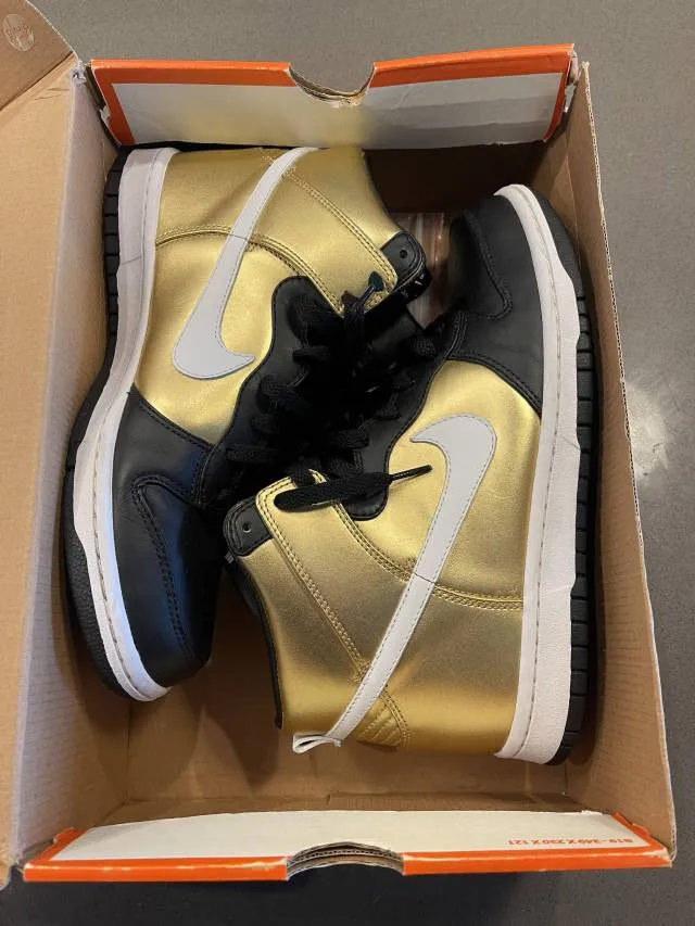 Nike Dunk High Premium Metallic Gold