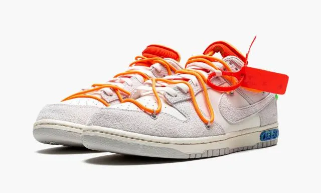 Nike dunk low off-white 