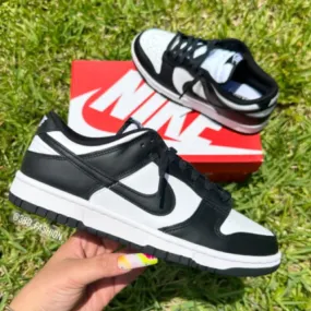 Nike dunk low retro white black panda