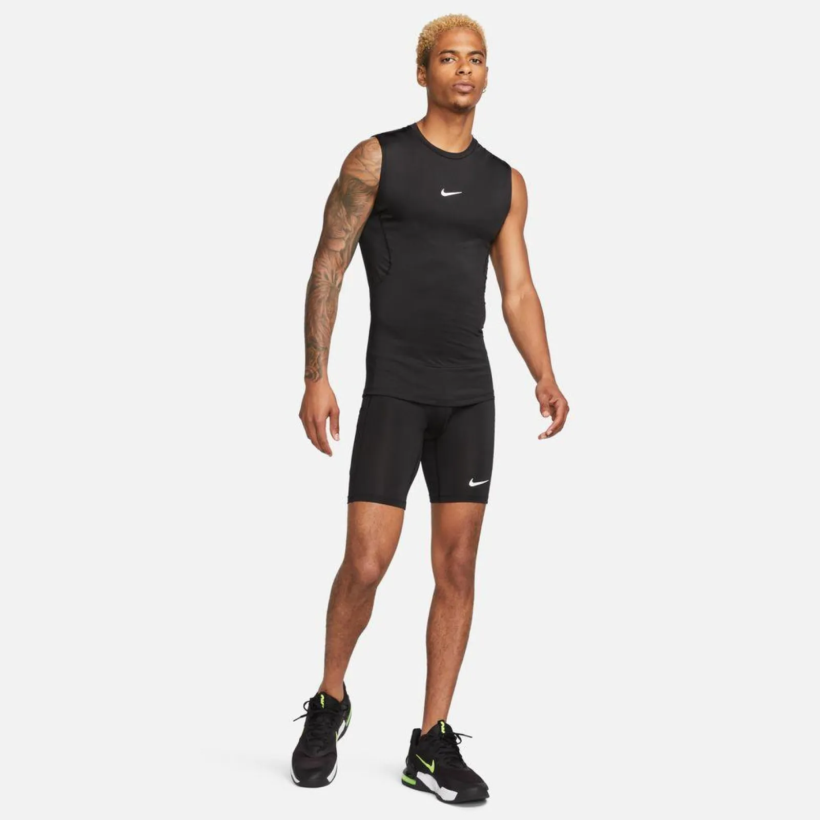 Nike Pro Dri-FIT Sleeveless Fitness Top ''Black''