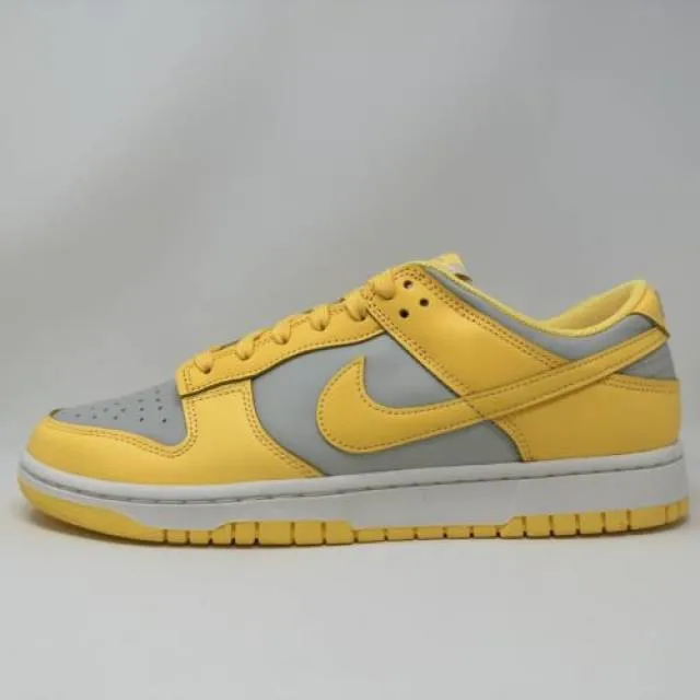 Nike w dunk low citron pulse yellow women's size 12 men's size 10.5 dd1503-002