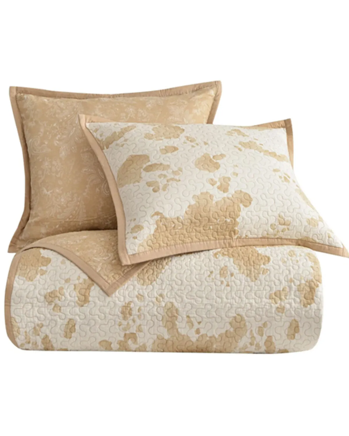 Product Name:  HiEnd Accents Elsa Light Tan Cowhide Reversible 3-Piece King Quilt Set