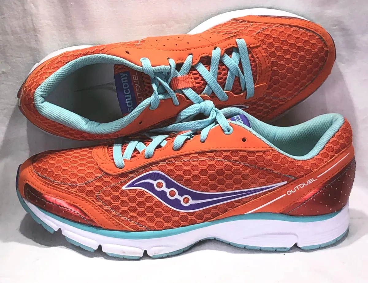 SAUCONY Women's Grid  OutDuel Running Shoe - Preowned