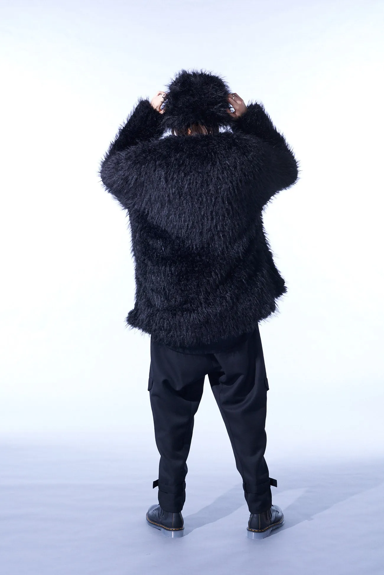 SHAGGY FUR CREW NECK PULLOVER