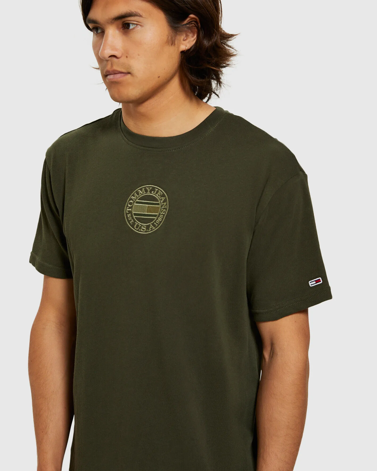 Tommy Jeans TJM Tonal Circular Tommy T-Shirt Dark Olive Green