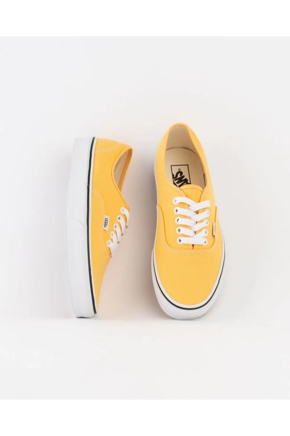 Vans UA Authentic