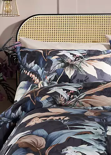 Vantona Home Boutique Carlotta Leaves 200 Thread Count Cotton Duvet Cover Set | Kaleidoscope