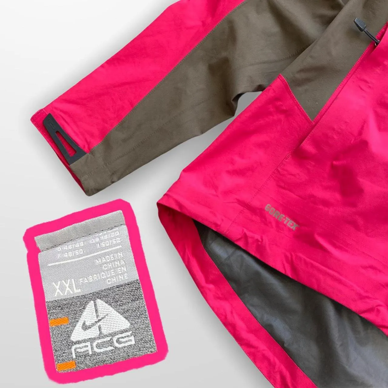 Vintage Nike ACG Gore-Tex Jacket In Pink & Grey