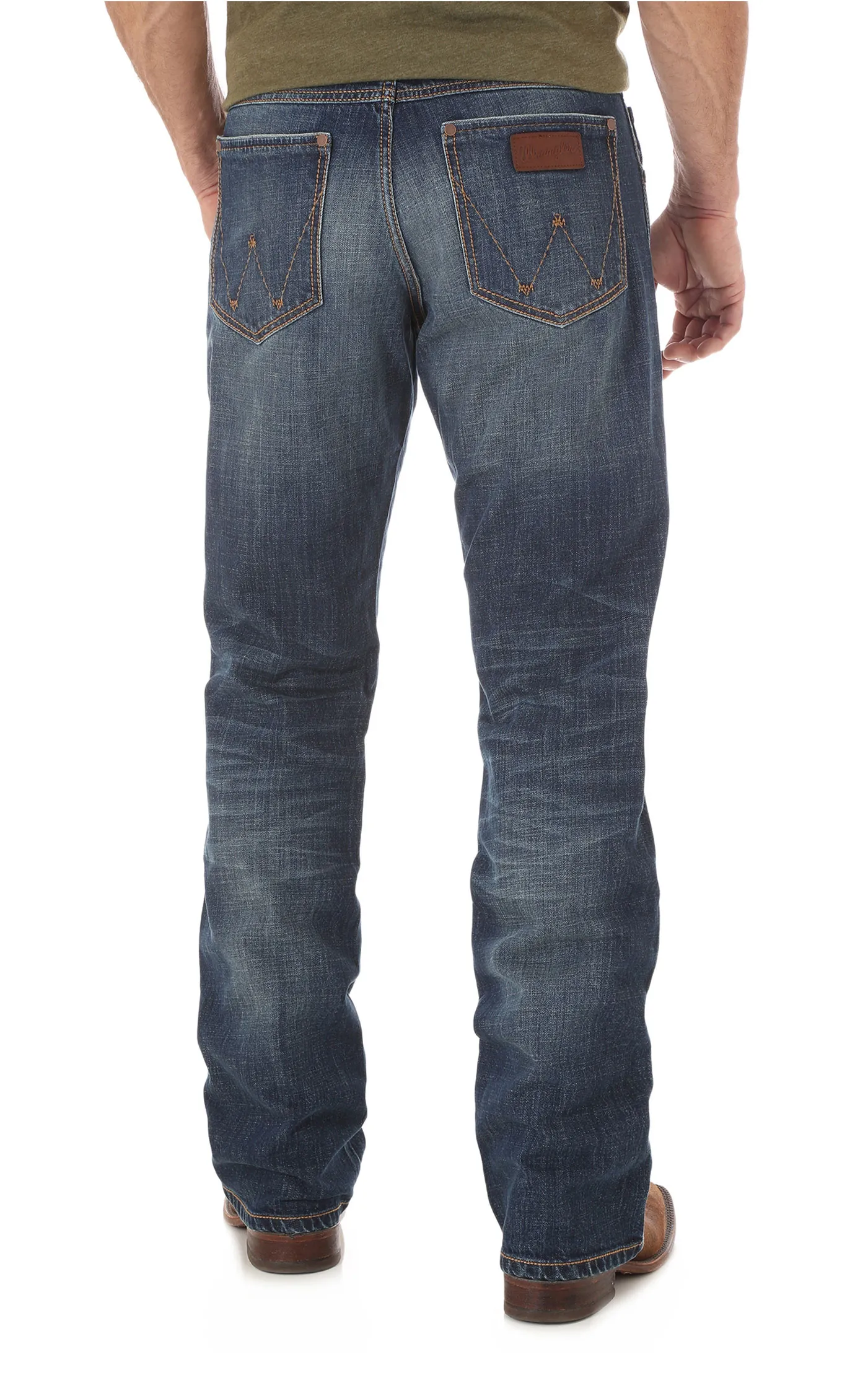 Wrangler Retro Men's Jackson Hole Dark Wash Relaxed Fit Jeans - Tall