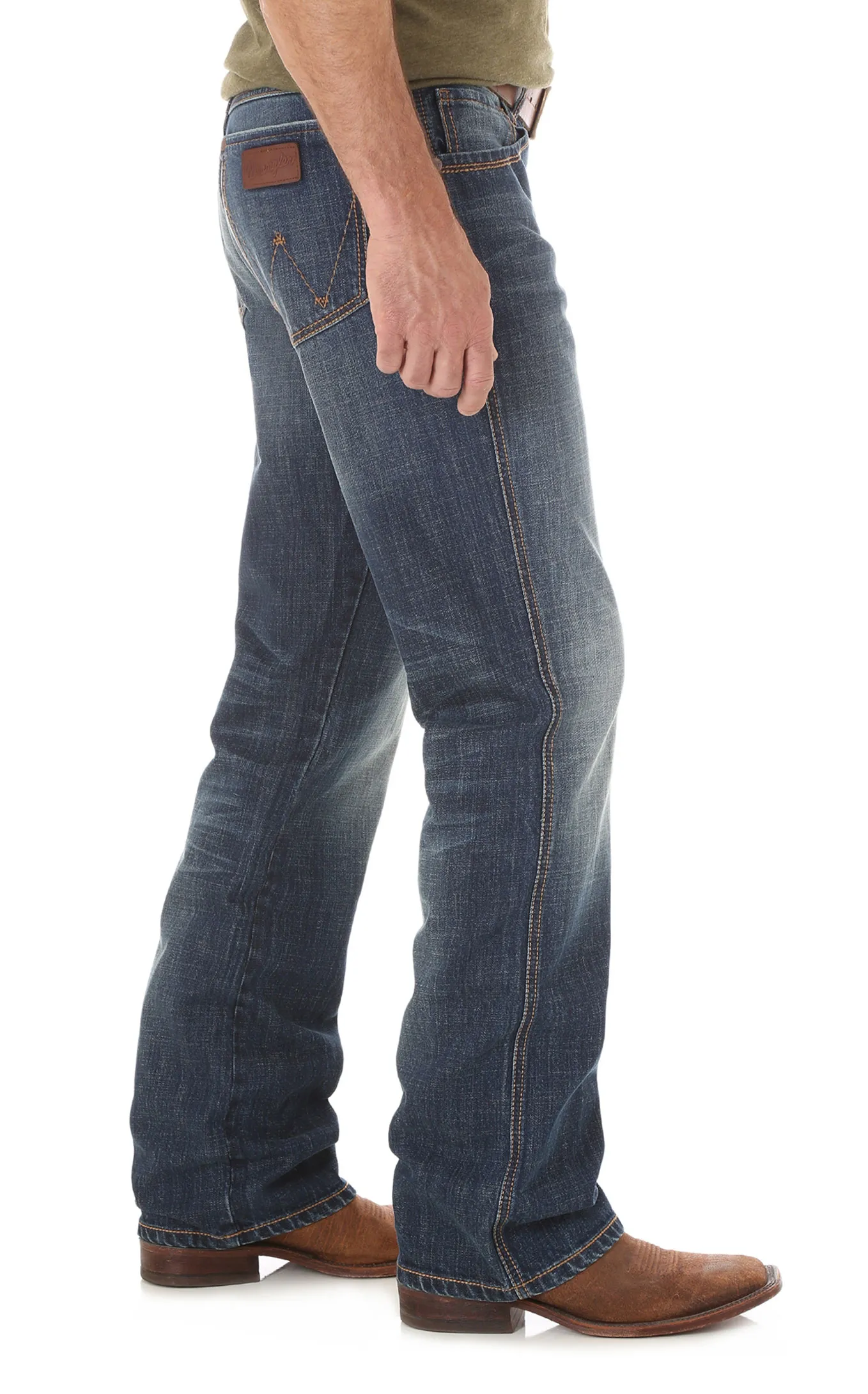 Wrangler Retro Men's Jackson Hole Dark Wash Relaxed Fit Jeans - Tall